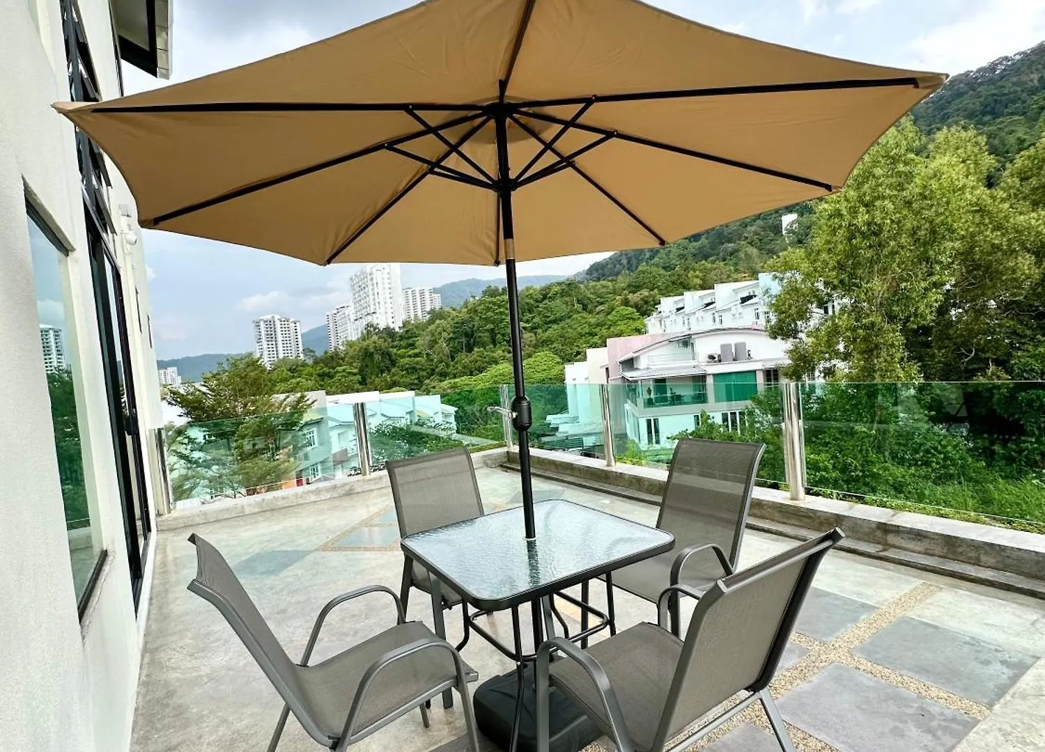 Affittacamere Ferringhi Inn 51 Batu Ferringhi